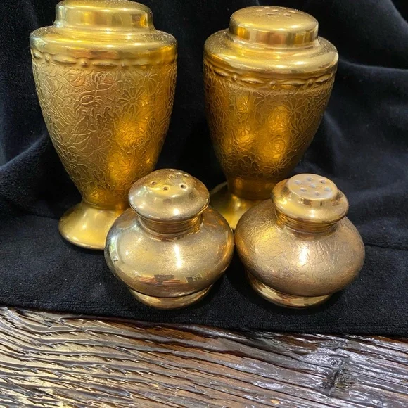 ‼️SOLD‼️Collection S&P Gold Plated Shakers - Picture 6 of 11